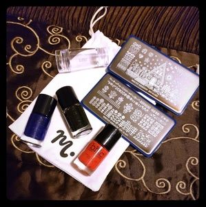 Nail art bundle Maniology and Bundle Monster